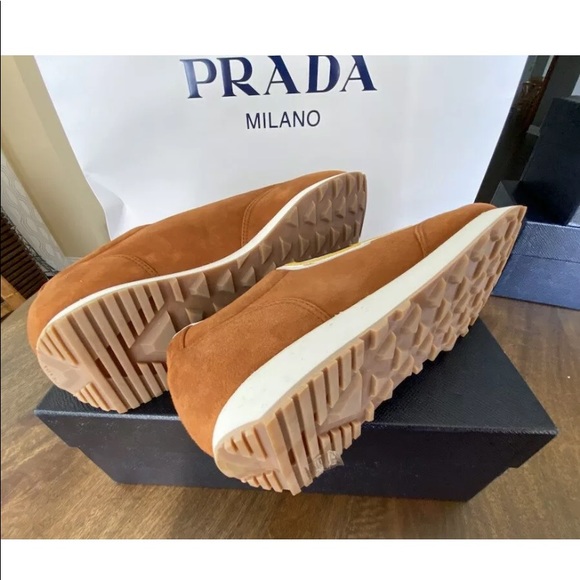 Prada Comoscio Men's Brown Suede Athletic sneaker - Picture 7 of 10